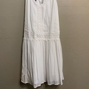 Lauren Conrad, medium size dress, white